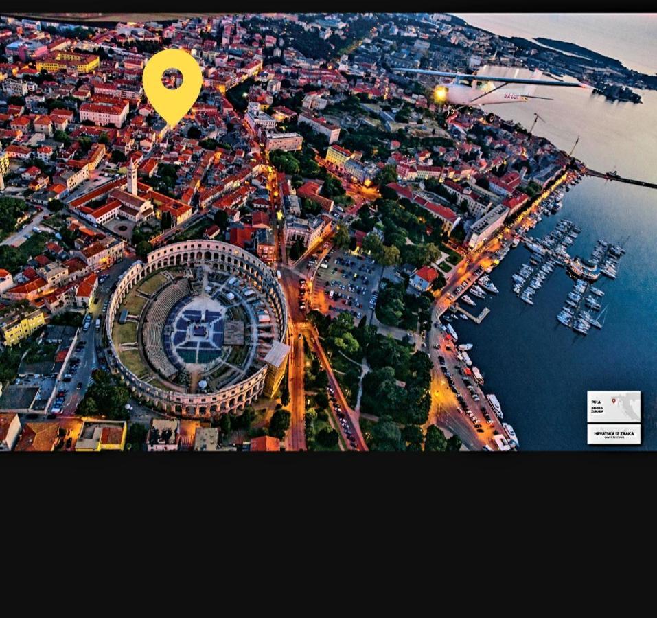 Caligula City Center Apartment Pula Eksteriør billede